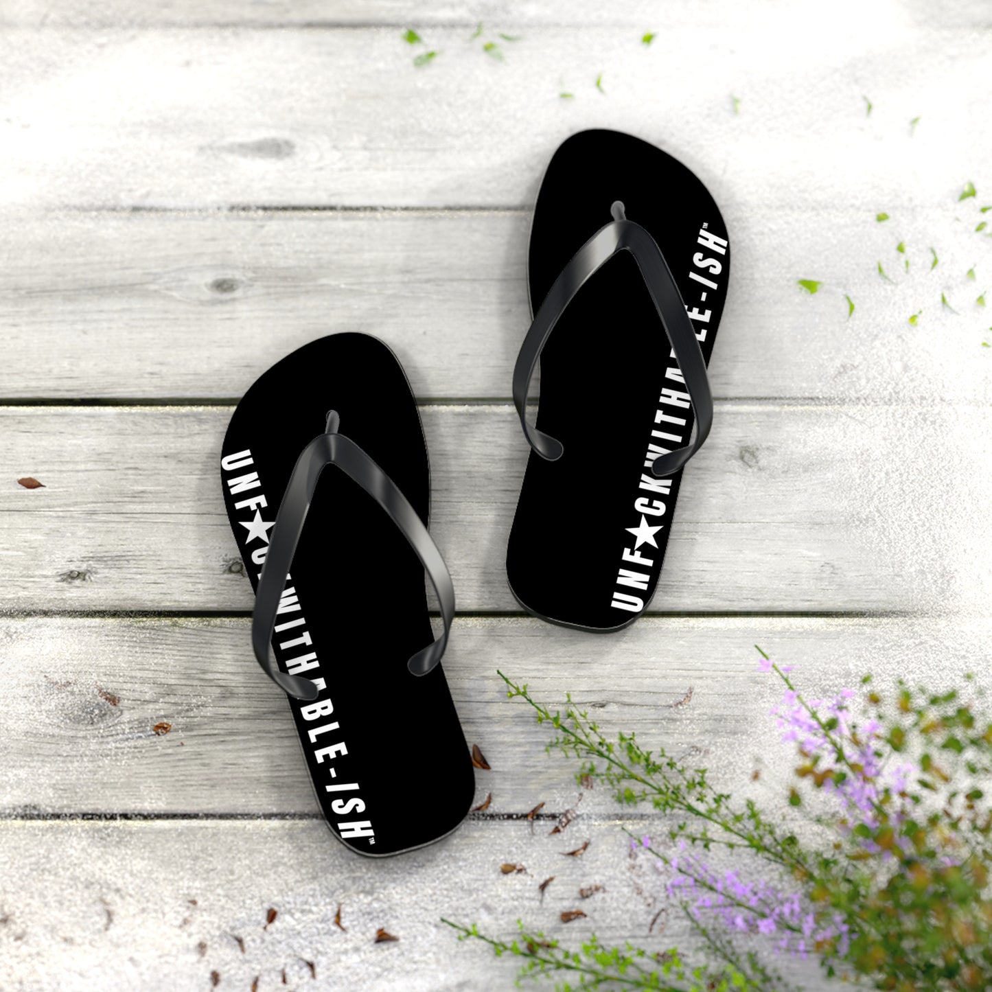 UNF★CKWITHABLE-ISH™ Flip Flops, White/White Star