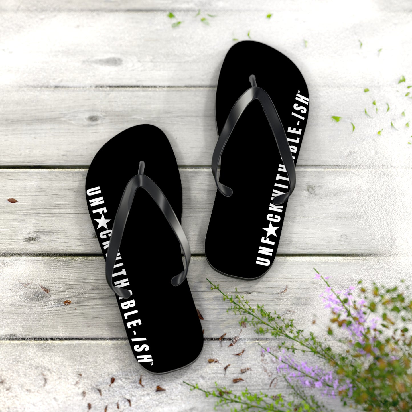 UNF★CKWITHABLE-ISH™ Flip Flops, White/White Star