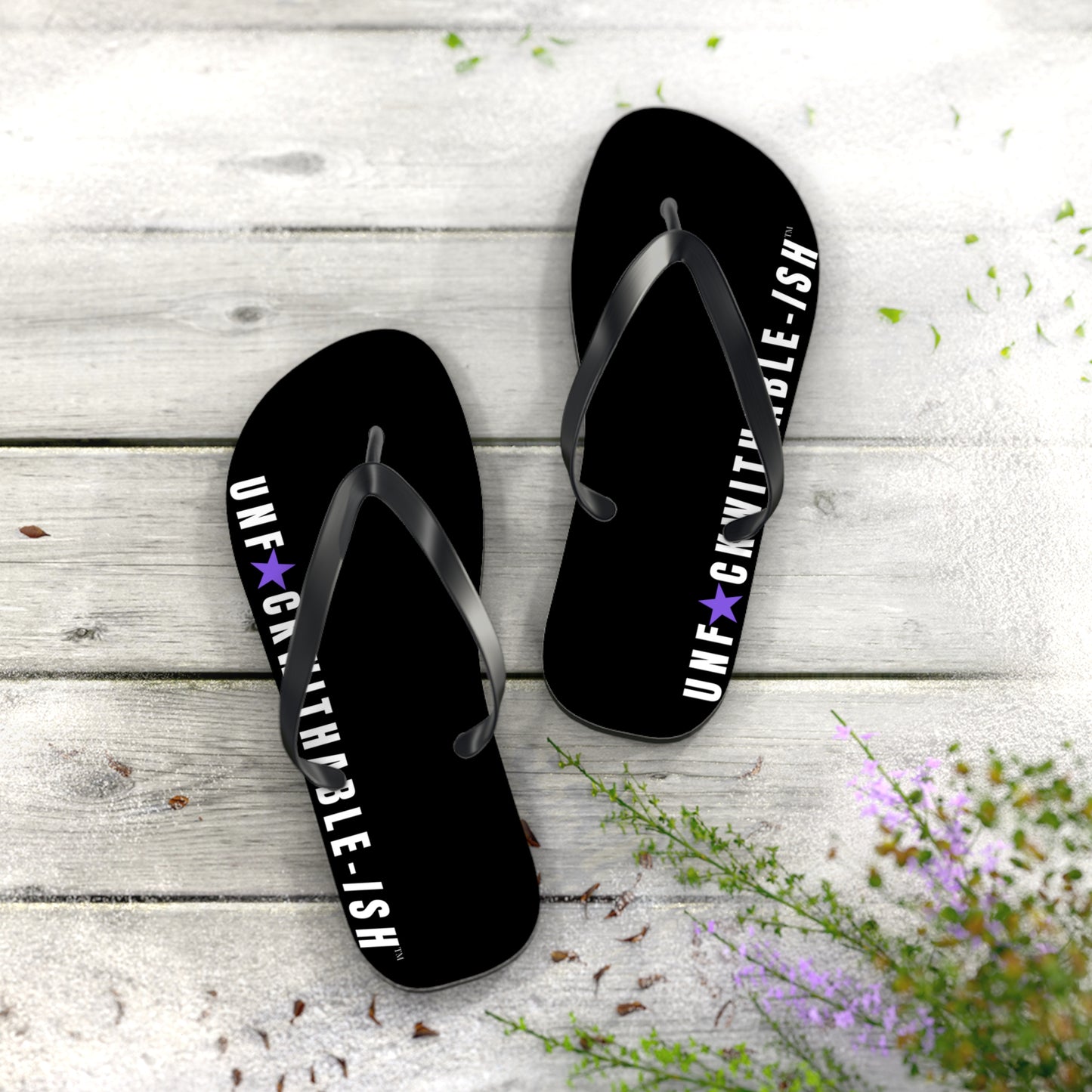 UNF★CKWITHABLE-ISH™ Flip Flops Black, White/Purple Star