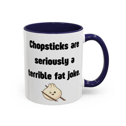 Von TikTok inspirierte Tasse mit buntem Akzent